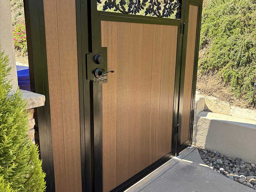 Fallbrook Custom Vinyl Wood Horizontal Inlay Access Gate