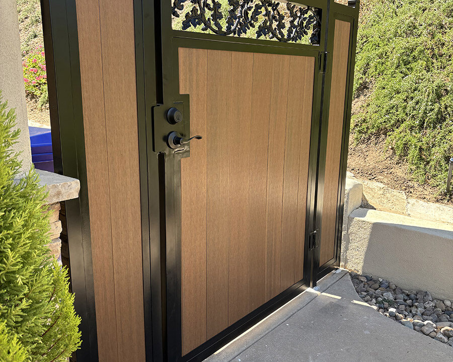 Fallbrook Custom Vinyl Wood Horizontal Inlay Access Gate