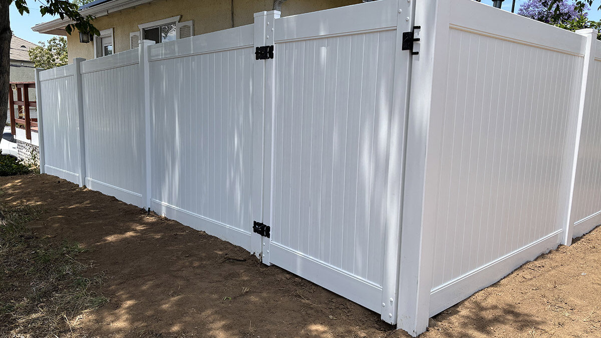 Fallbrook Solid Privacy White Vinyl Fencing