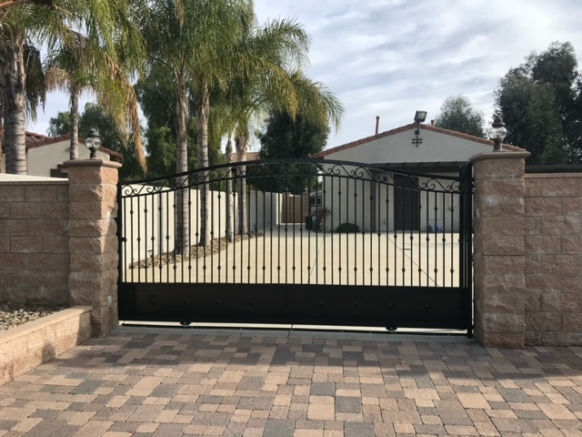 Wrought Iron Automatic Entryway Driveway Security Gate